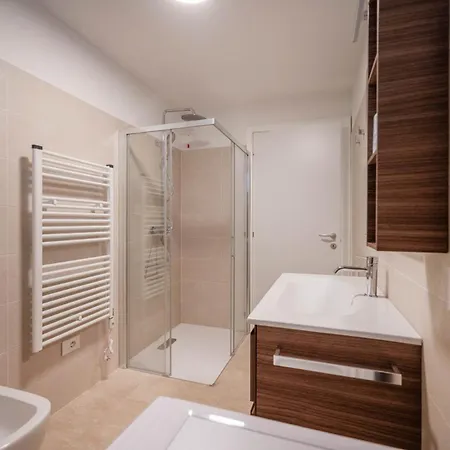 Apartmentsgarda - Cuore Del Garda Apartment