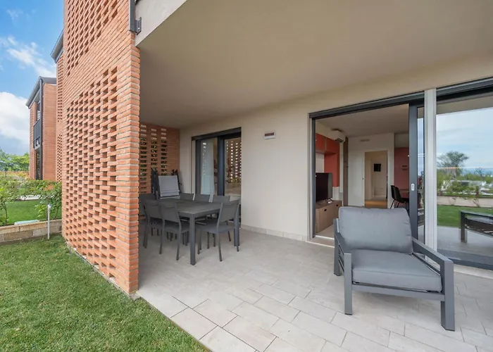 Apartmentsgarda - Cuore Del Garda Ronchi (Veneto)